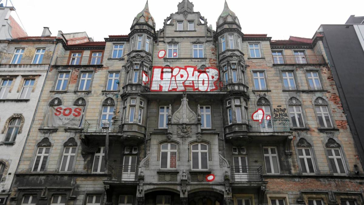 Z20004919IEGZniszczona Kamienica Przy Ul Slowackiego W Katowi